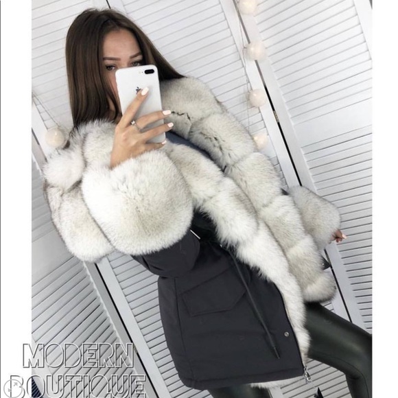 Arctic Fox Trim Parka - Picture 1 of 16